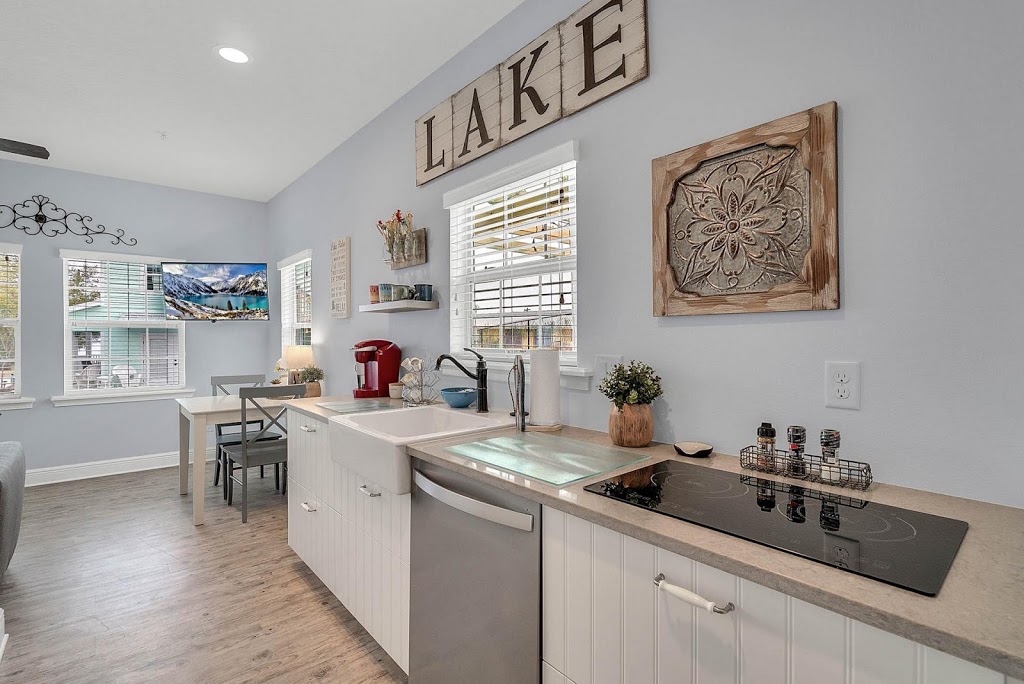 Clermont Cabanas | 875 W Osceola St, Clermont, FL 34711, USA | Phone: (352) 978-5856