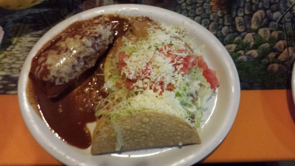 Mi Tierra | 3420 Valley Plaza Pkwy, Fort Mitchell, KY 41017, USA | Phone: (859) 331-1234