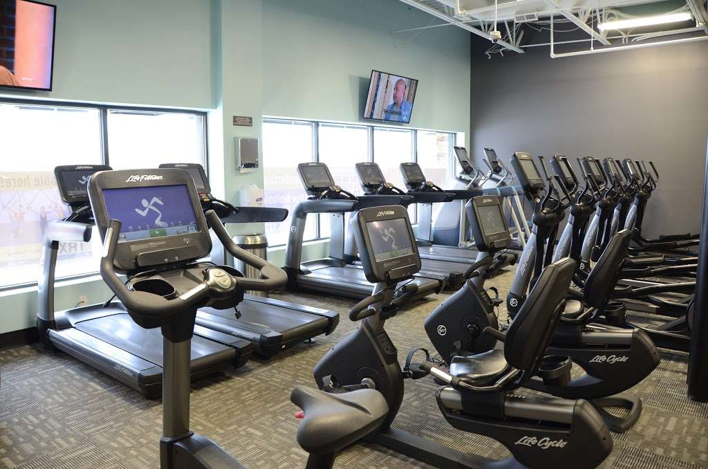 Anytime Fitness | 1920 E Commercial Ave, Lowell, IN 46356, USA | Phone: (219) 696-1277