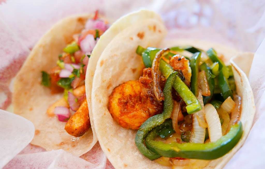 Tacodeli | 8031 Walnut Hill Lane &, US-75 suite 1050 bldg, Dallas, TX 75231, United States | Phone: (214) 206-8980