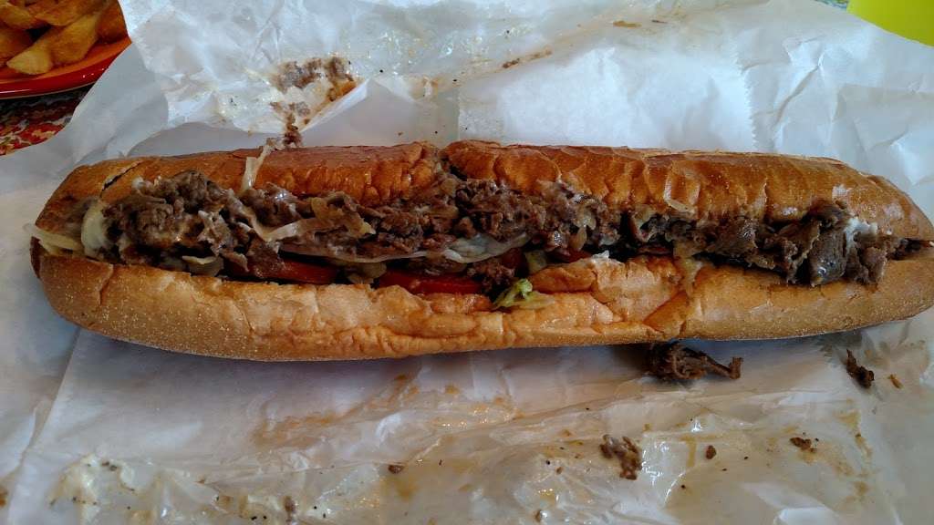 Ocean Side Sub Shop & Pizzeria | 205 Coastal Hwy, Fenwick Island, DE 19944, USA | Phone: (302) 539-5388