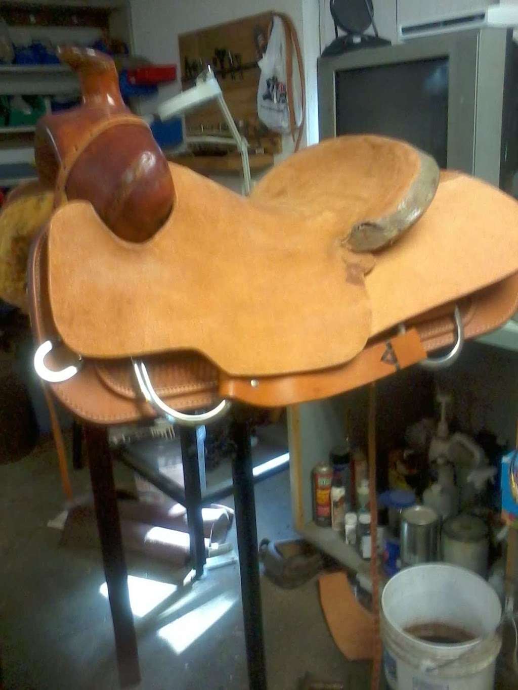 Richards Saddle Shop | 14860 Calhoun Rd, Conroe, TX 77302 | Phone: (832) 659-8210