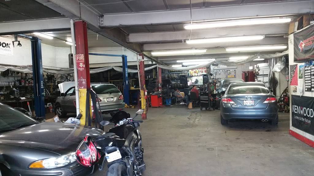 J & Salomon Auto Repair | 4317 N Western Ave, Chicago, IL 60618 | Phone: (773) 588-2917