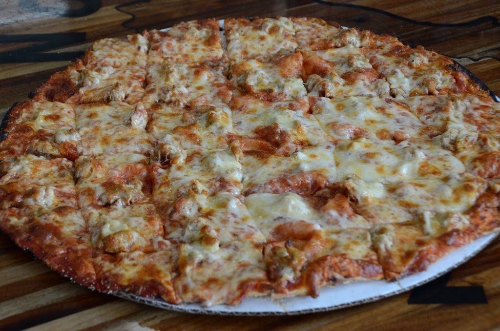 Nonna Wells Pizzeria | 1317 4 Mile Rd, Racine, WI 53402, USA | Phone: (262) 639-1800