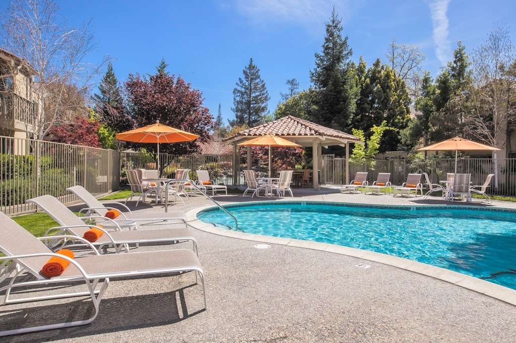 Spring Creek Apartments | 100 Buckingham Dr, Santa Clara, CA 95051, USA | Phone: (855) 314-1949