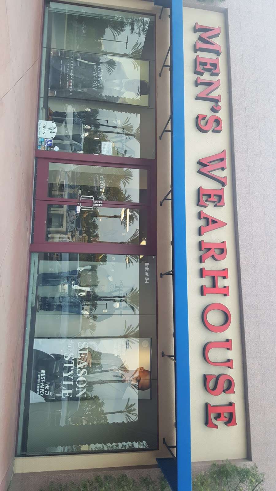 Mens Wearhouse | 17550 Bloomfield Ave Suite B-1, Cerritos, CA 90703 | Phone: (562) 402-6838