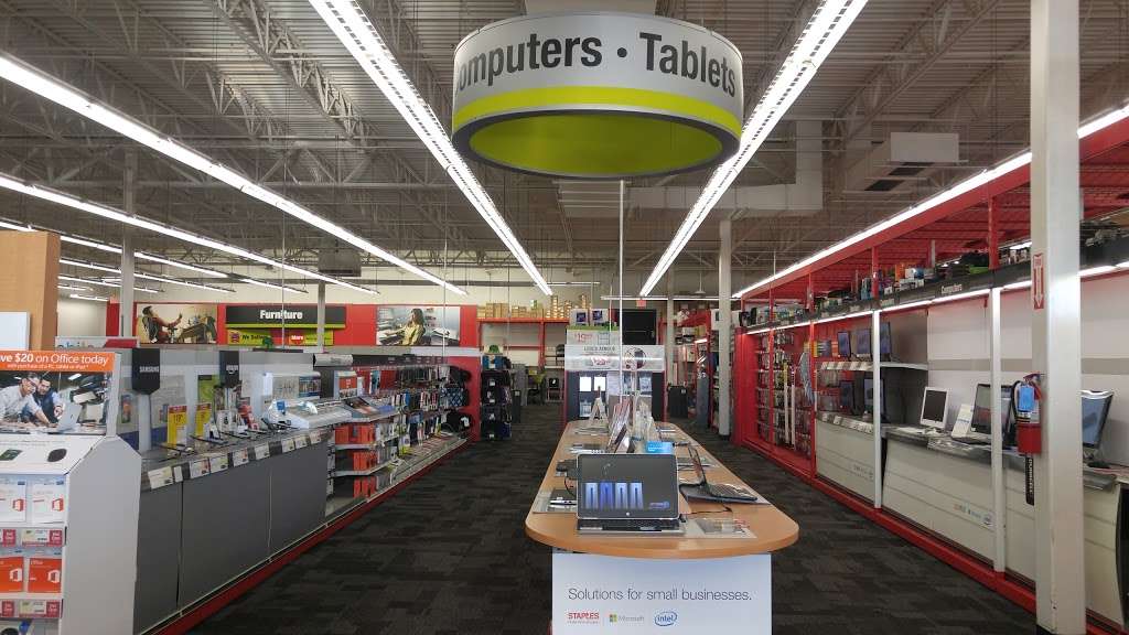 Staples | 5557 Urbana Pike, Frederick, MD 21704, USA | Phone: (301) 663-0643