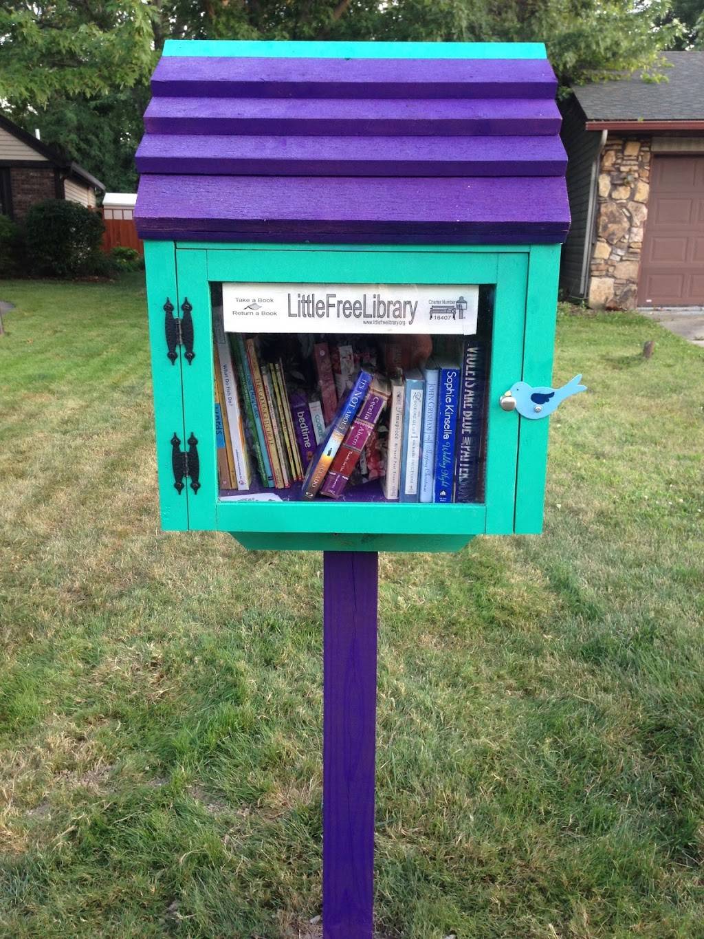 Little Free Library #16407 | 2713 W Sacramento Dr, Muncie, IN 47303, USA | Phone: (765) 284-2312