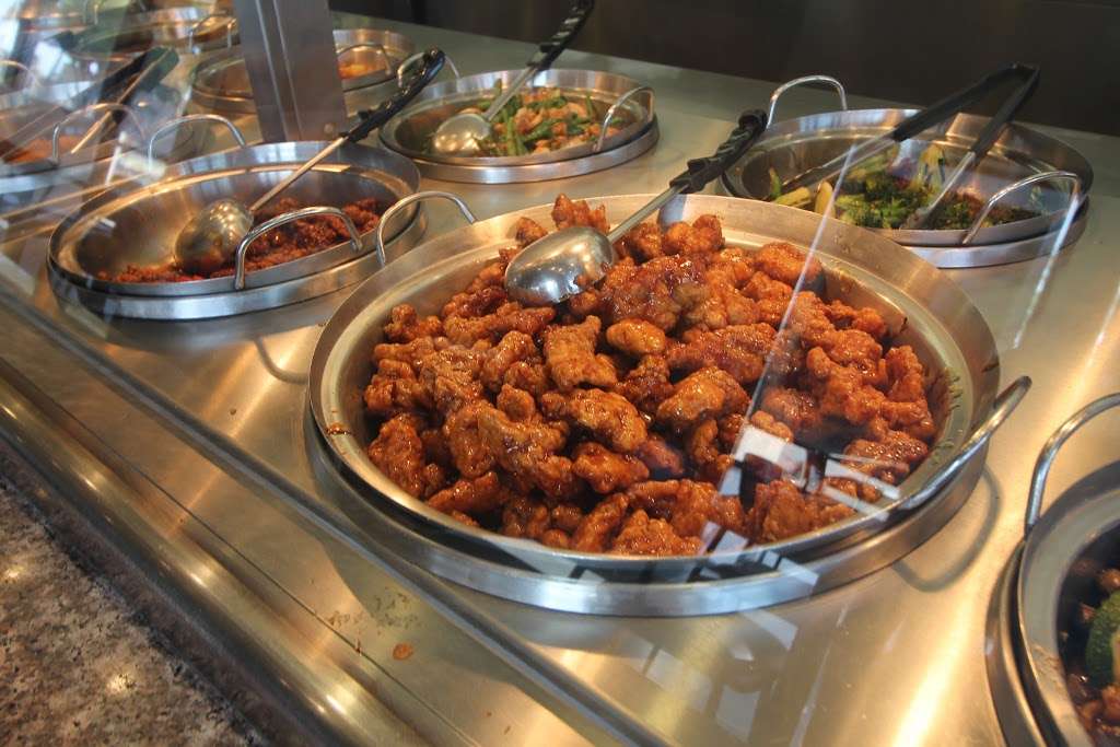 Panda Express | 150 E Orangethorpe Ave, Fullerton, CA 92832 | Phone: (714) 871-1328