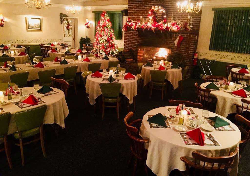 Blu Tavern Restaurant & Motel | 1323 Bunting St, Pottsville, PA 17901, USA | Phone: (570) 544-9919