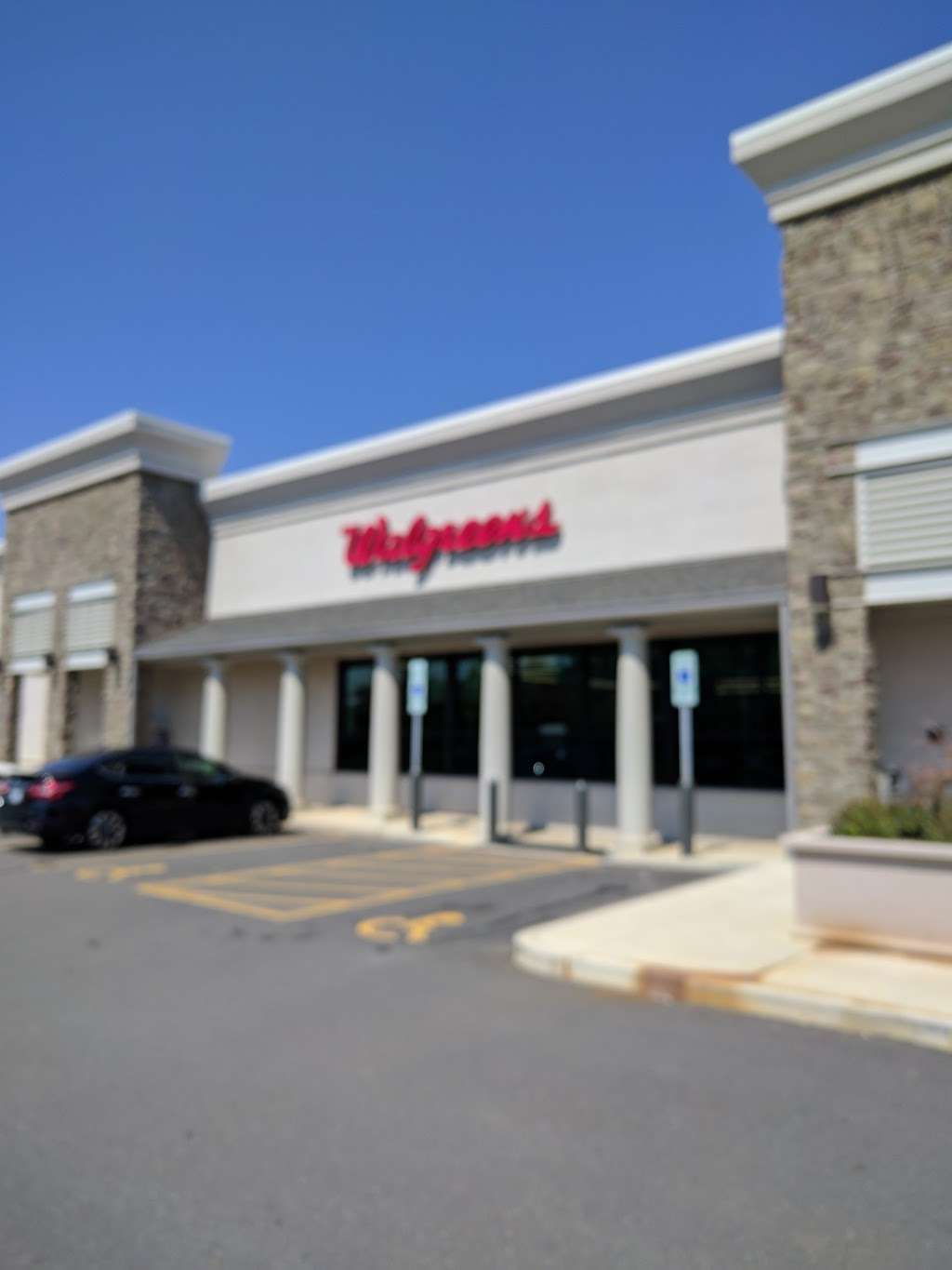 Walgreens | 9428 Steele Creek Rd, Charlotte, NC 28273 | Phone: (980) 233-9960