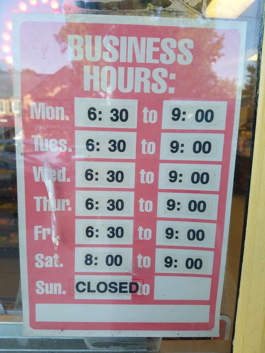 Mimis Convenience Mart | 5435 Mac Arthur Blvd NW, Washington, DC 20016, USA | Phone: (202) 686-6865