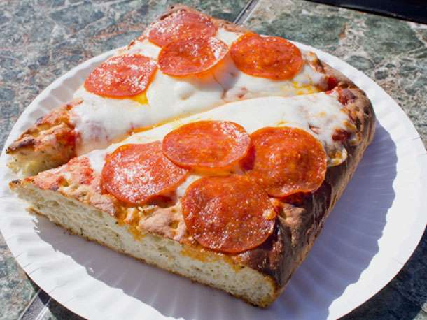 Wyoming Pizza | 601 E Wyoming Ave, Philadelphia, PA 19120, USA | Phone: (215) 457-0220