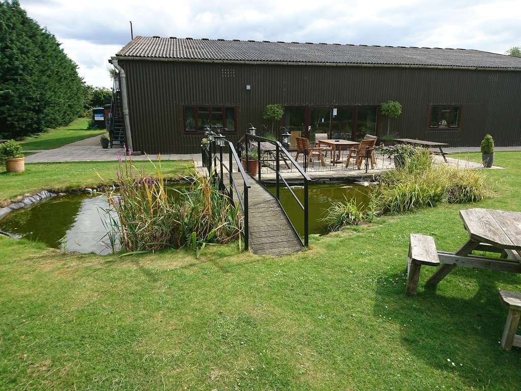 Lakeside Apartments Pittlands Fishery | Lakeside Apartments, Pittlands, churn lane, horsmonden, Kent, Horsmonden, Brenchley TN12 8HL, UK | Phone: 01892 723143