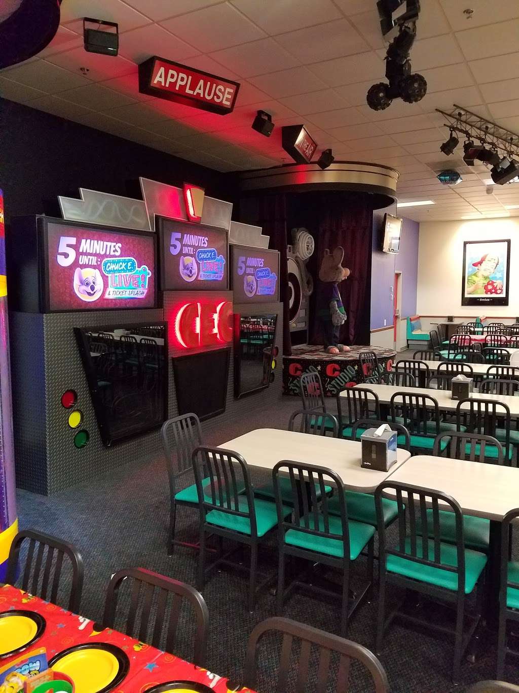 Chuck E. Cheeses | 146 FM 1960, Houston, TX 77090 | Phone: (281) 893-2148