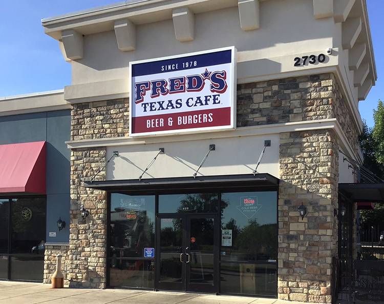 Freds Texas Cafe - North Fort Worth | 2730 Western Center Blvd, Fort Worth, TX 76131, USA | Phone: (817) 232-0111