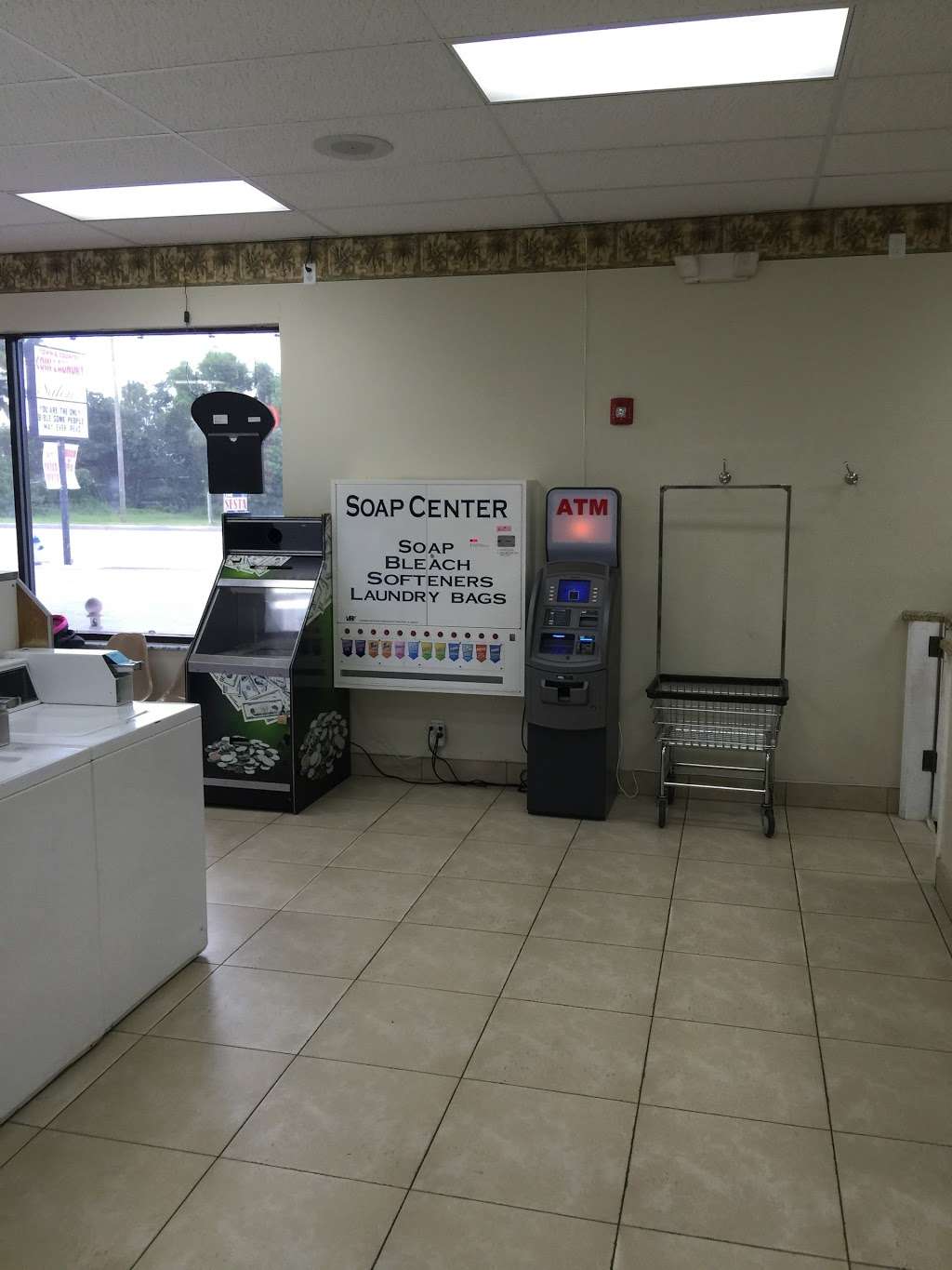 Town & Country Laundry | 15530 SW Trail Dr, Indiantown, FL 34956, USA | Phone: (772) 597-5757