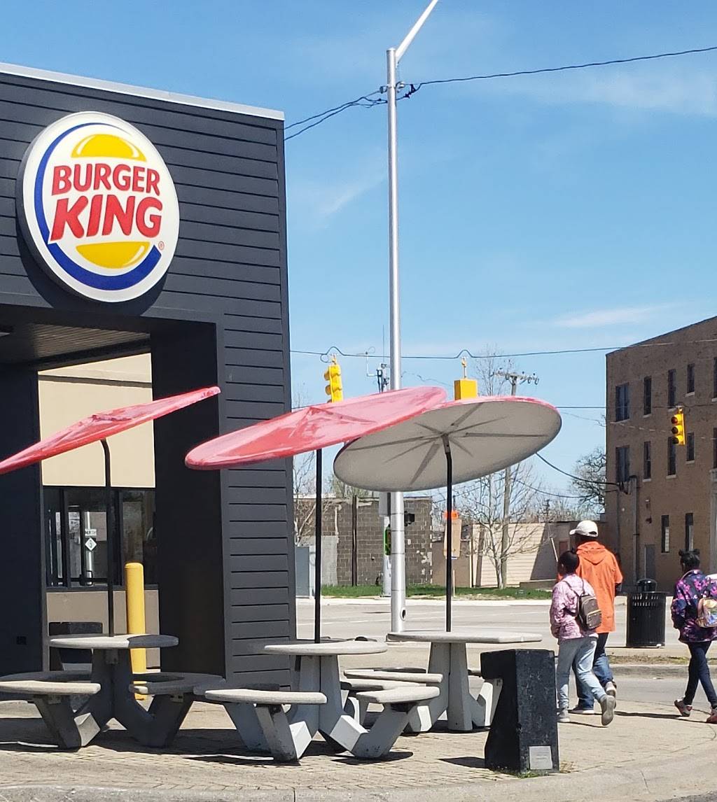 Burger King | 9239 Gratiot Ave, Detroit, MI 48213, USA | Phone: (313) 571-4865