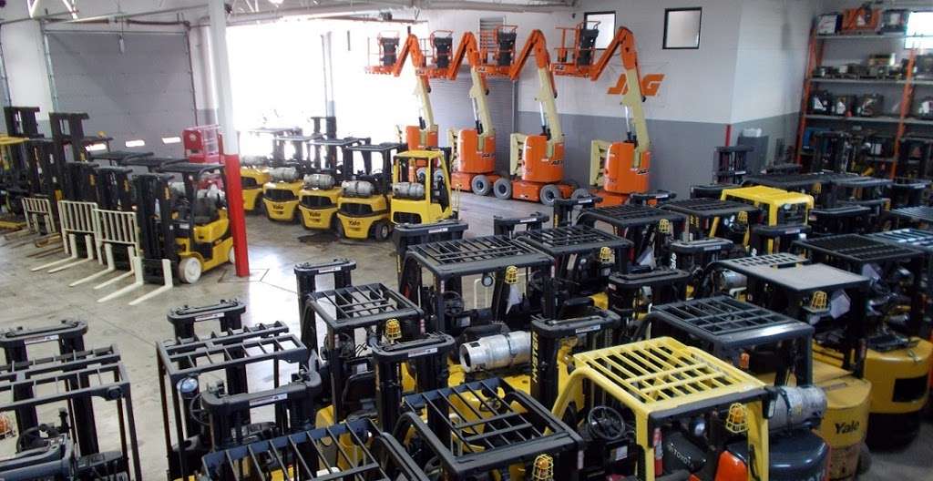 Chicago Industrial Equipment Inc - Chicago Lift Equipment Inc | 600 Oakwood Ct, Rockdale, IL 60436, USA | Phone: (815) 744-8811