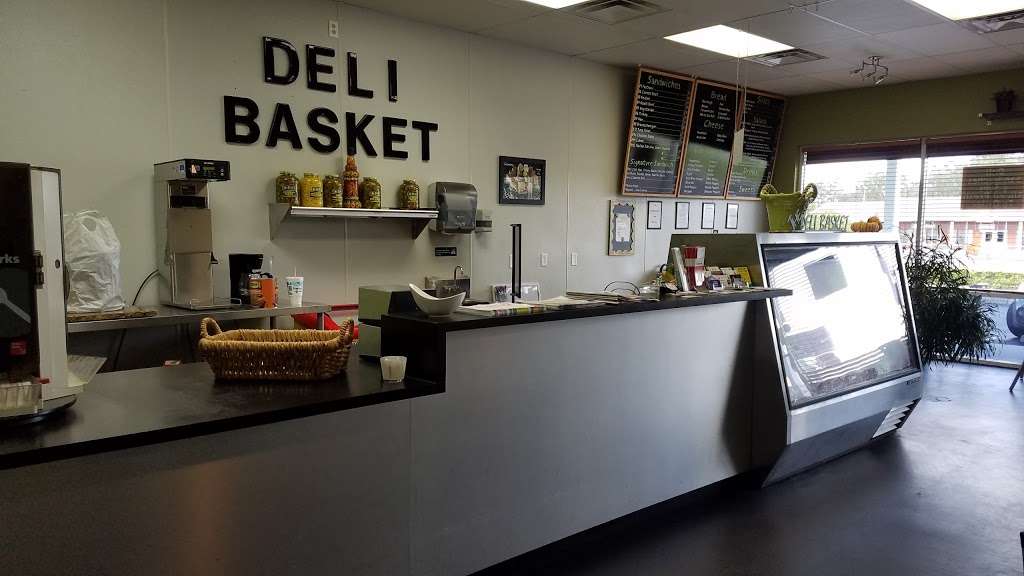Deli Basket | 3078 Cypress Gardens Rd, Winter Haven, FL 33884, USA | Phone: (863) 325-9800