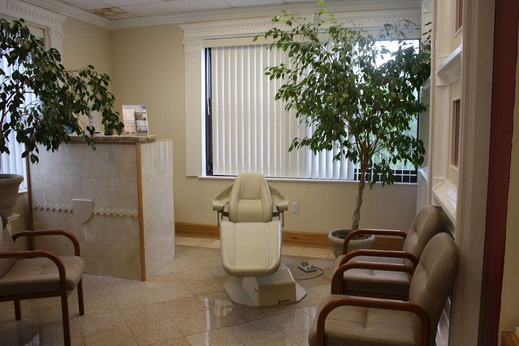 LeBlanc Orthodontics | 1415 Boston Post Rd, Larchmont, NY 10538, USA | Phone: (914) 833-2306
