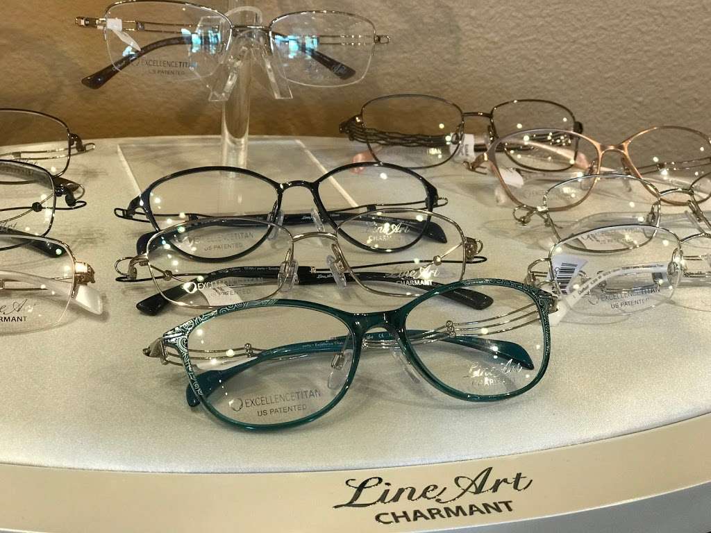 HindSight Eye Care 1 Hour Optical & Eye Exams The Villages, FL | 2478 Burnsed Blvd, The Villages, FL 32163, USA | Phone: (352) 399-5412