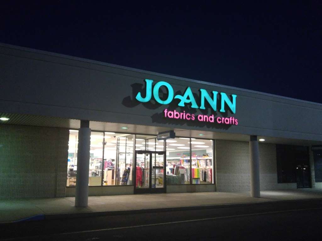 JOANN Fabrics and Crafts | 351 W Schuylkill Rd, Pottstown, PA 19465, USA | Phone: (610) 326-3410