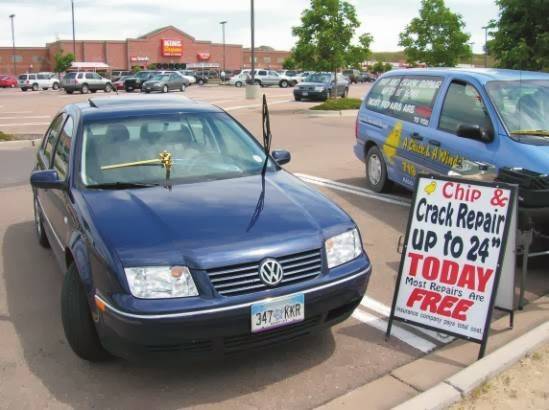 A Chick & A Windshield | 3149 Waterfront Dr, Monument, CO 80132, USA | Phone: (719) 331-5966