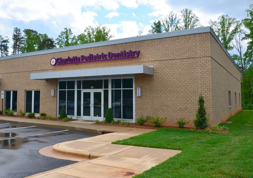 Charlotte Pediatric Dentistry | 860 Summit Crossing Pl #130, Gastonia, NC 28054, USA | Phone: (704) 377-3687