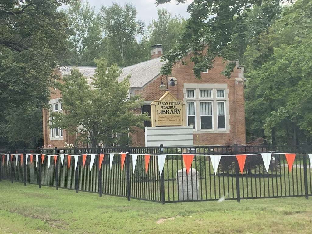 Aaron Cutler Memorial Library | 269 Charles Bancroft Hwy, Litchfield, NH 03052, USA | Phone: (603) 424-4044