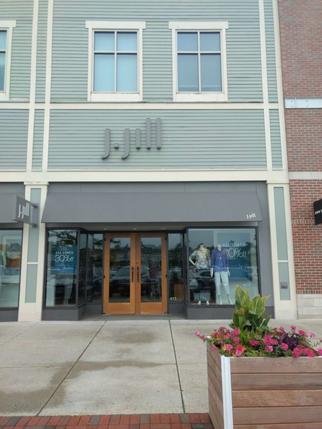 J.Jill | 98 Derby St, Hingham, MA 02043 | Phone: (781) 740-4611