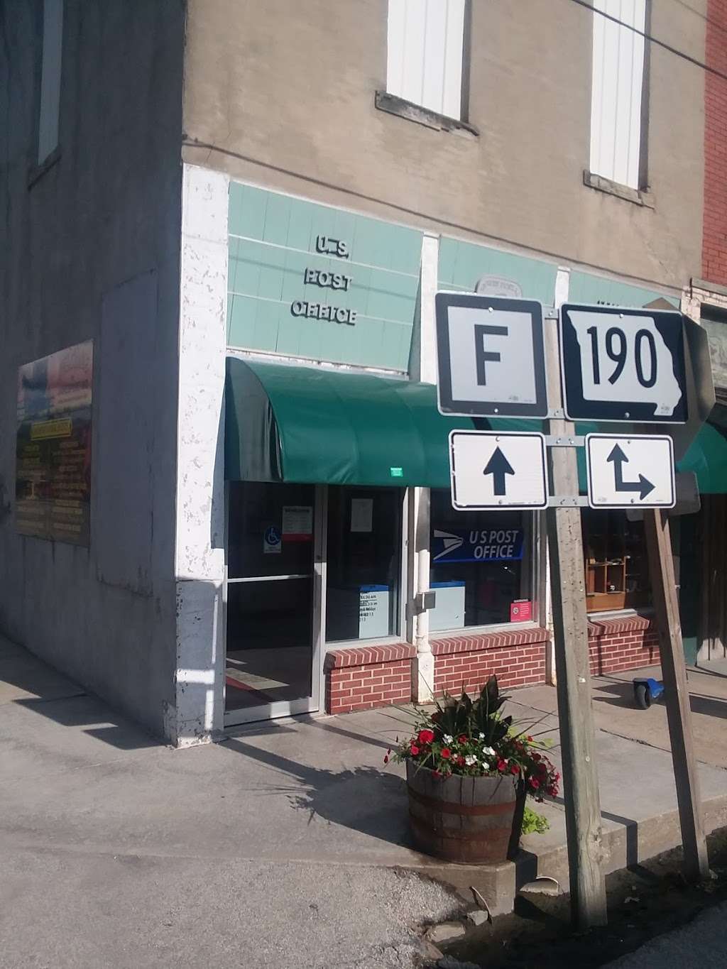 United States Postal Service | 201 S Broadway St, Jamesport, MO 64648, USA | Phone: (800) 275-8777