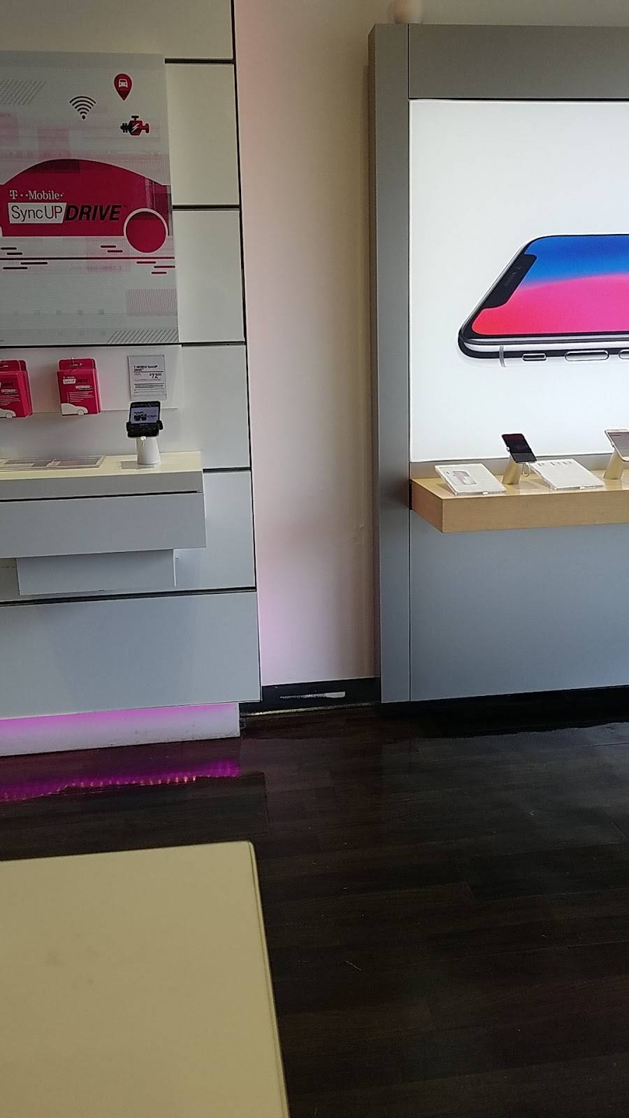 T-Mobile | 4640 Avenue W, Birmingham, AL 35208 | Phone: (205) 780-4178