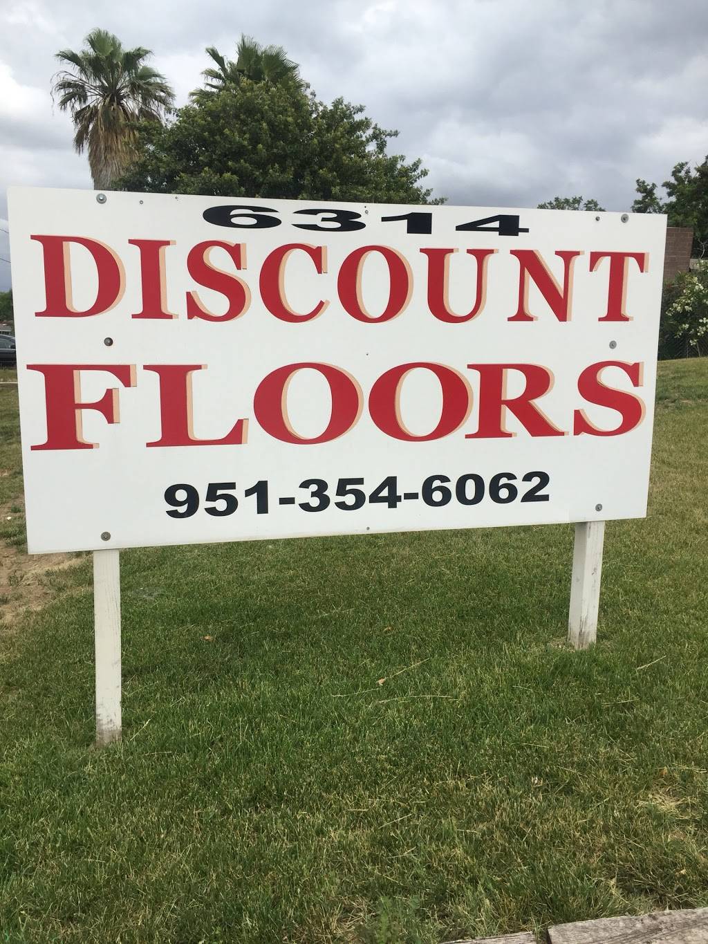 Discount Floors | 6314 Jurupa Ave, Riverside, CA 92504 | Phone: (951) 354-6062