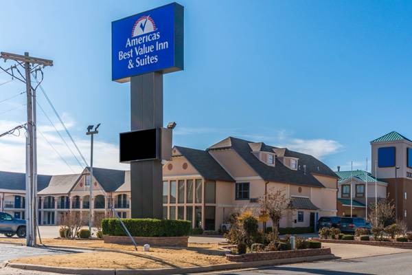 Econo Lodge Inn & Suites Oklahoma City West | 4602 Enterprise Way, Oklahoma City, OK 73128, USA | Phone: (405) 949-0855