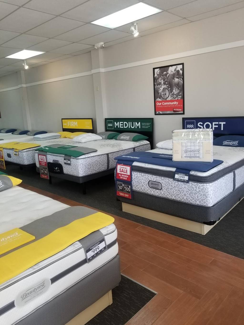 Mattress Firm Bay Harbor | 12557 Biscayne Blvd, North Miami, FL 33181, USA | Phone: (305) 892-0003