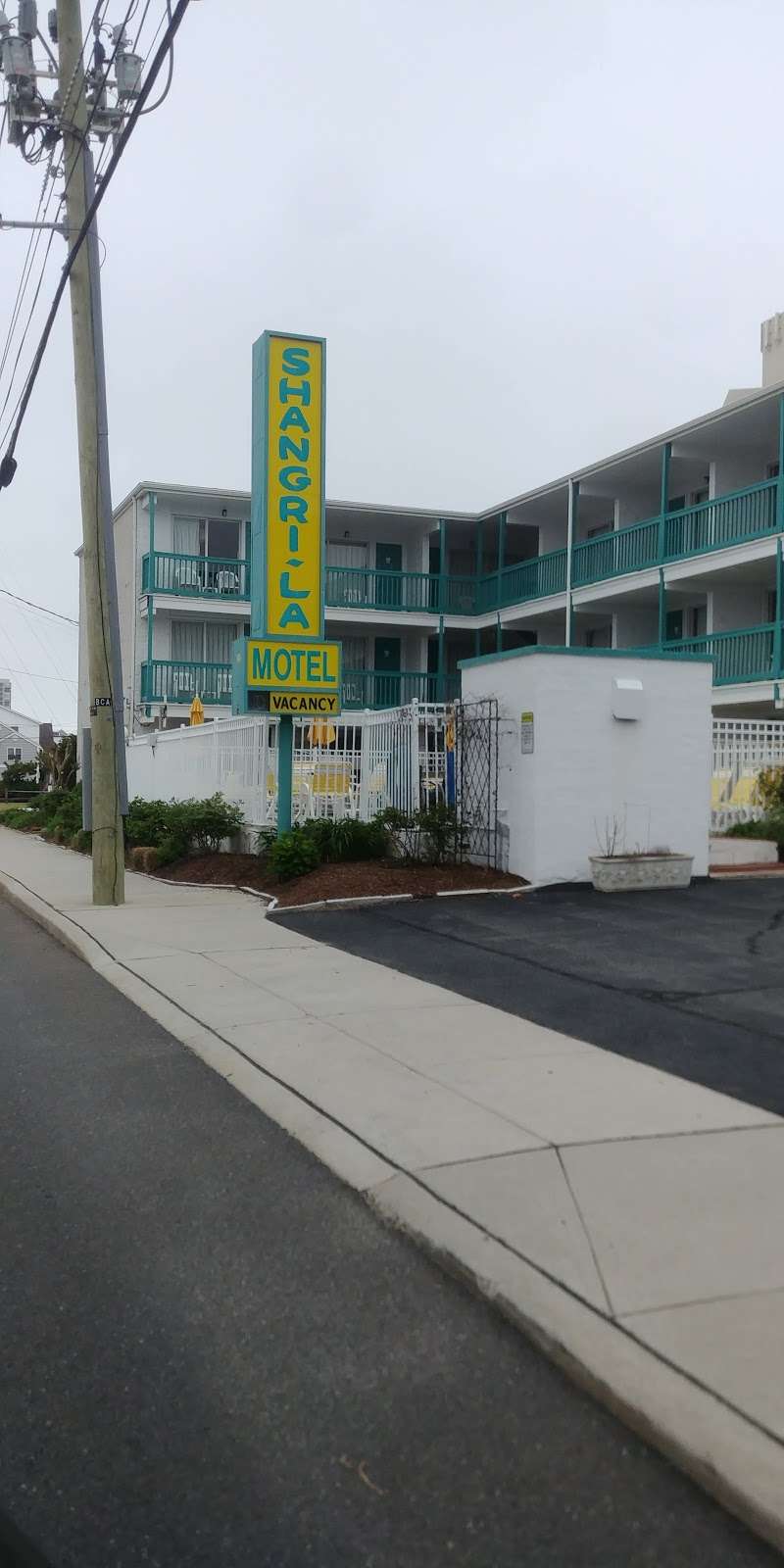 Shangri La Motel | 8400 Coastal Hwy #2799, Ocean City, MD 21842, USA | Phone: (410) 524-1373