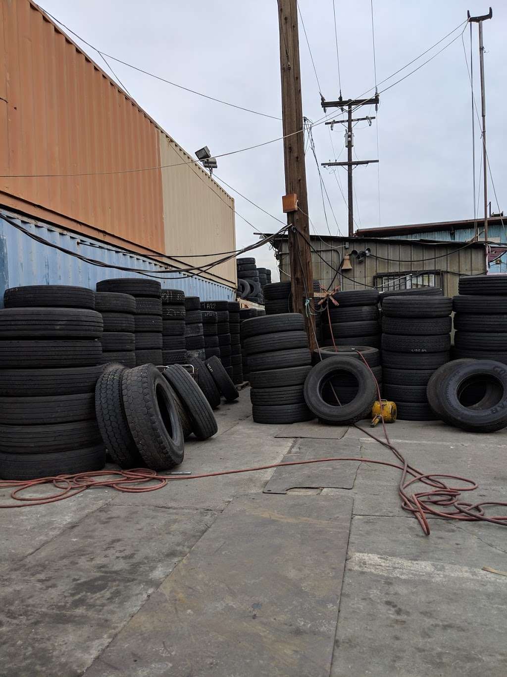 Sonny & Bosco Truck Tires | Long Beach, CA 90813, USA | Phone: (562) 437-2819