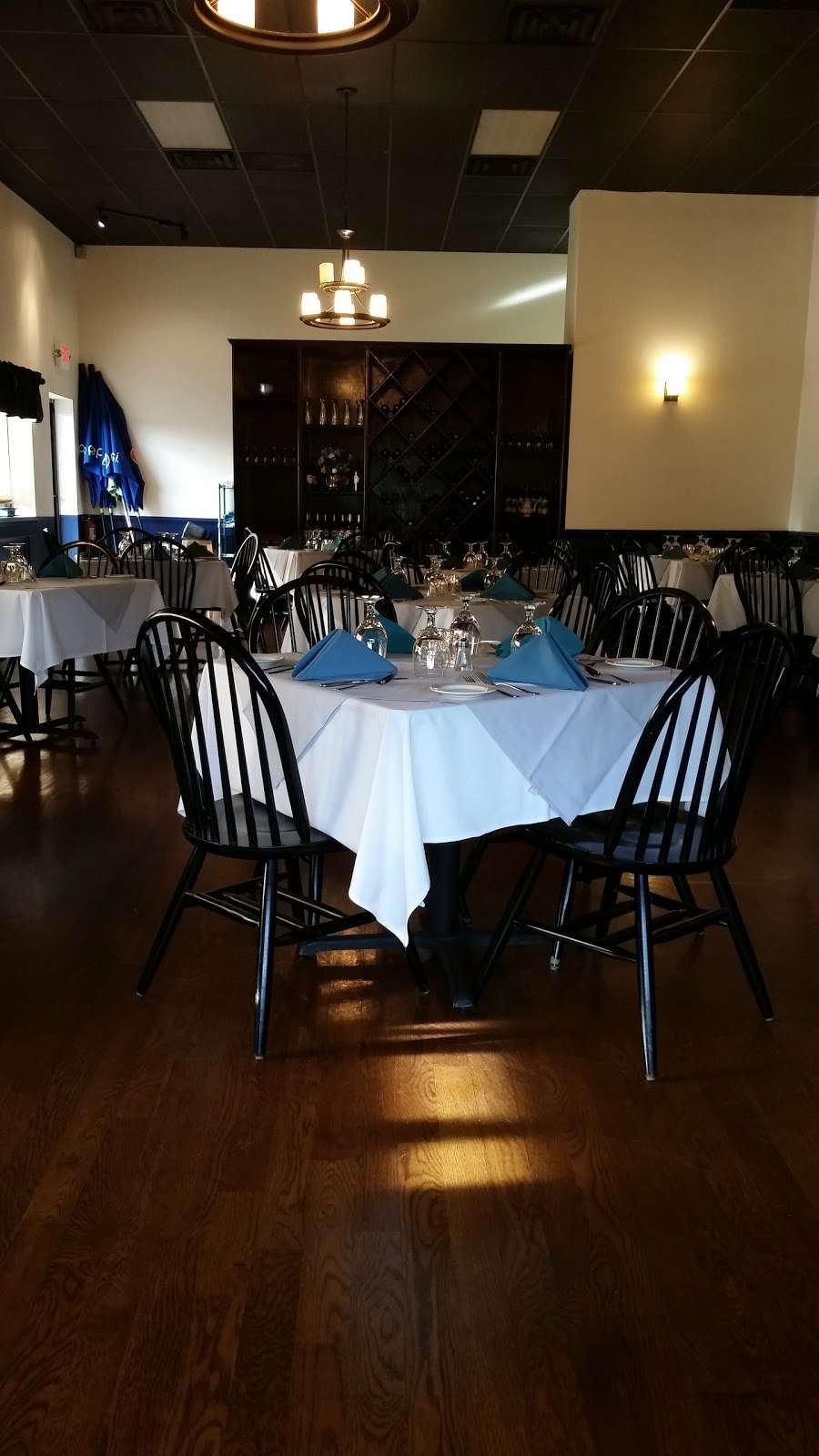 The Generals Quarters Restaurant | 32345 Constitution Hwy, Locust Grove, VA 22508 | Phone: (540) 854-4800