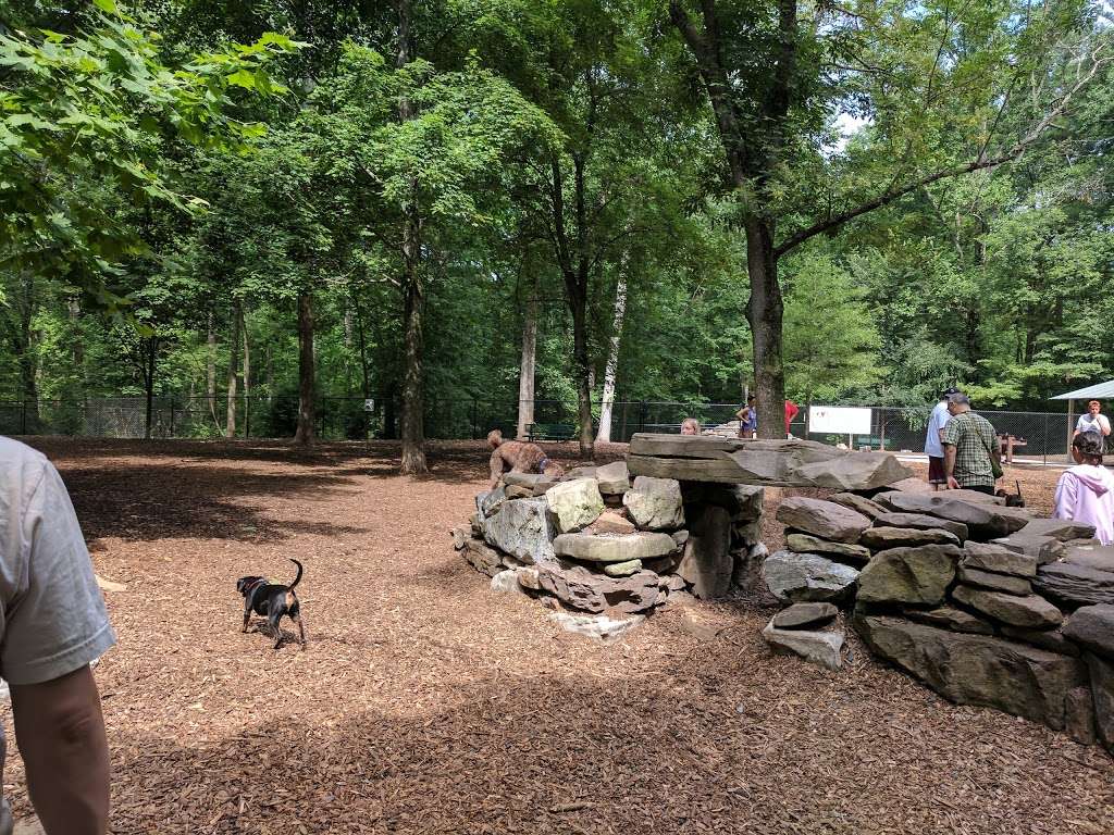 Cabin John Dog Park | Bethesda, MD 20817, USA | Phone: (301) 495-2595