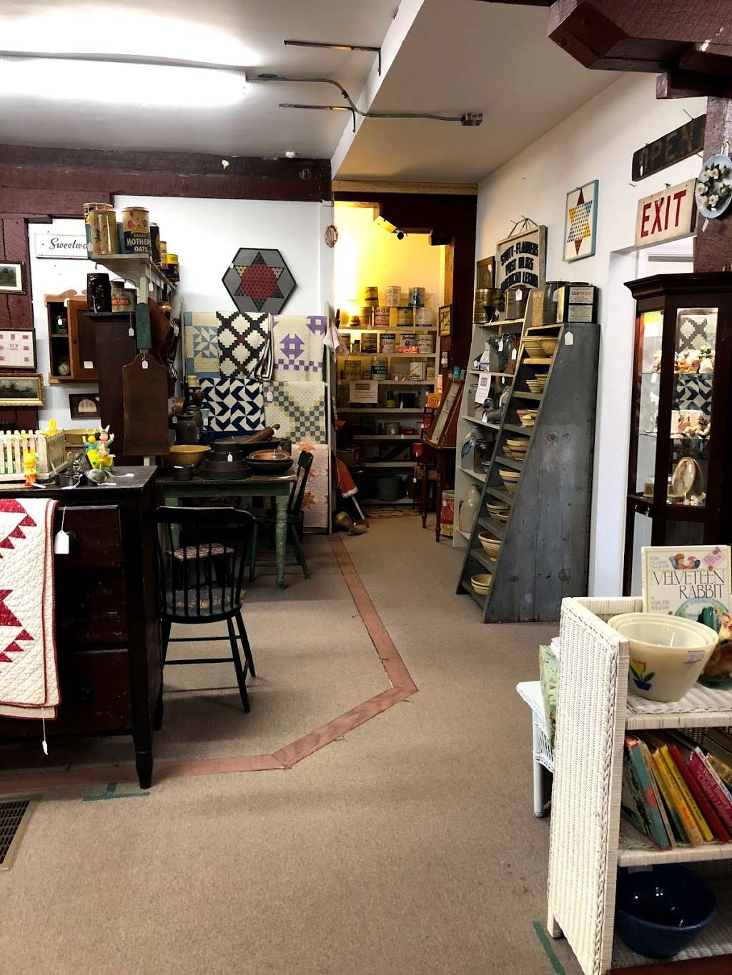 Seneca Cannery Antiques | 201 St John St # 2, Havre De Grace, MD 21078, USA | Phone: (410) 942-0701