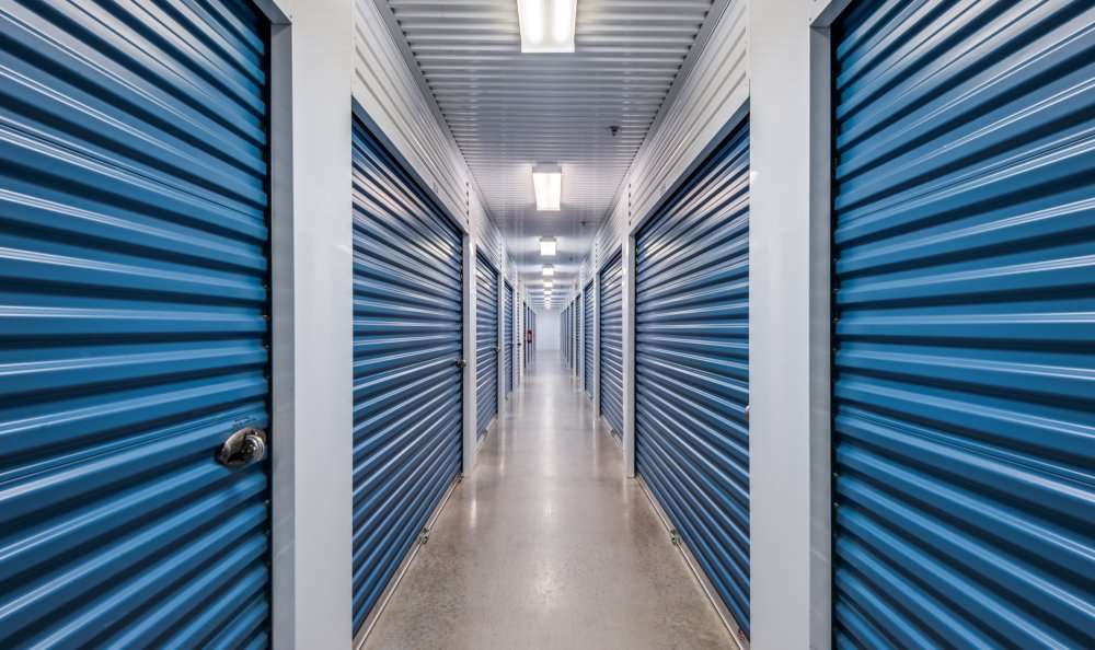 Advantage Storage - Irving / Las Colinas | 330 W Lyndon B Johnson Fwy, Irving, TX 75063, USA | Phone: (972) 619-5827