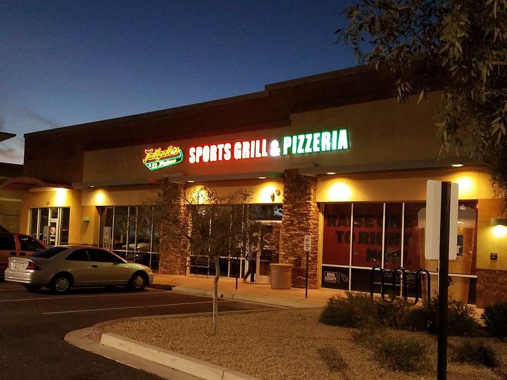 Tailgaters & IL Primo Peoria | 10146 W Lake Pleasant Pkwy, Peoria, AZ 85382, USA | Phone: (623) 825-9999