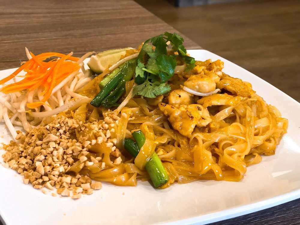 Thai Spoon Cafe | 802 W Colton Ave SuiteB, Redlands, CA 92374, USA | Phone: (909) 894-4528