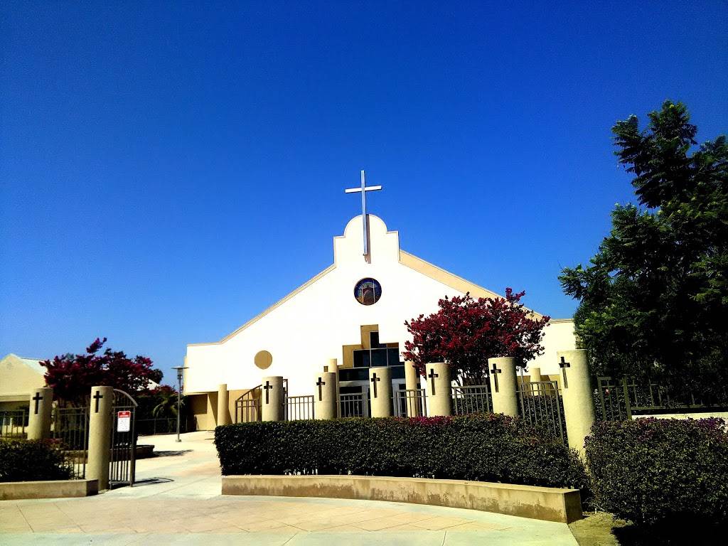 St Peter Chanel Catholic Church | 12001 214th St, Hawaiian Gardens, CA 90716, USA | Phone: (562) 924-7591