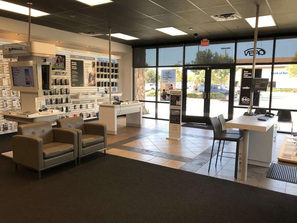 Verizon Authorized Retailer – GoWireless | 30660 Benton Rd #D404, Winchester, CA 92596, USA | Phone: (951) 926-8992