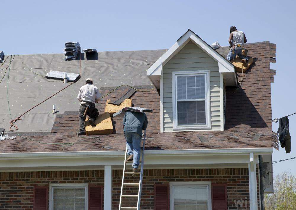 Roofs | 17823 Dappled Walk Way, Cypress, TX 77429, USA | Phone: (832) 847-6943