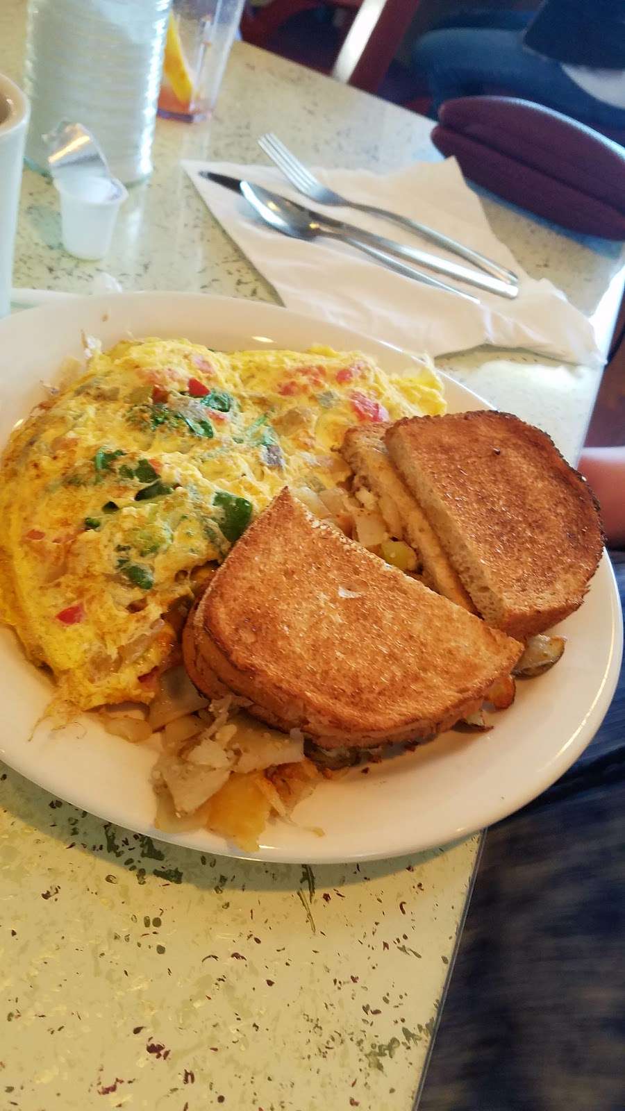 Veras Country Cafe | 4203 Durham Rd, Ottsville, PA 18942, USA | Phone: (610) 847-8372