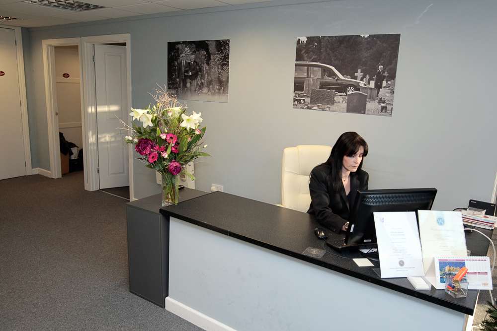 Steven Mears Funeral Directors | 171 Elmers End Rd, Beckenham BR3 4SZ, UK | Phone: 020 3815 5776