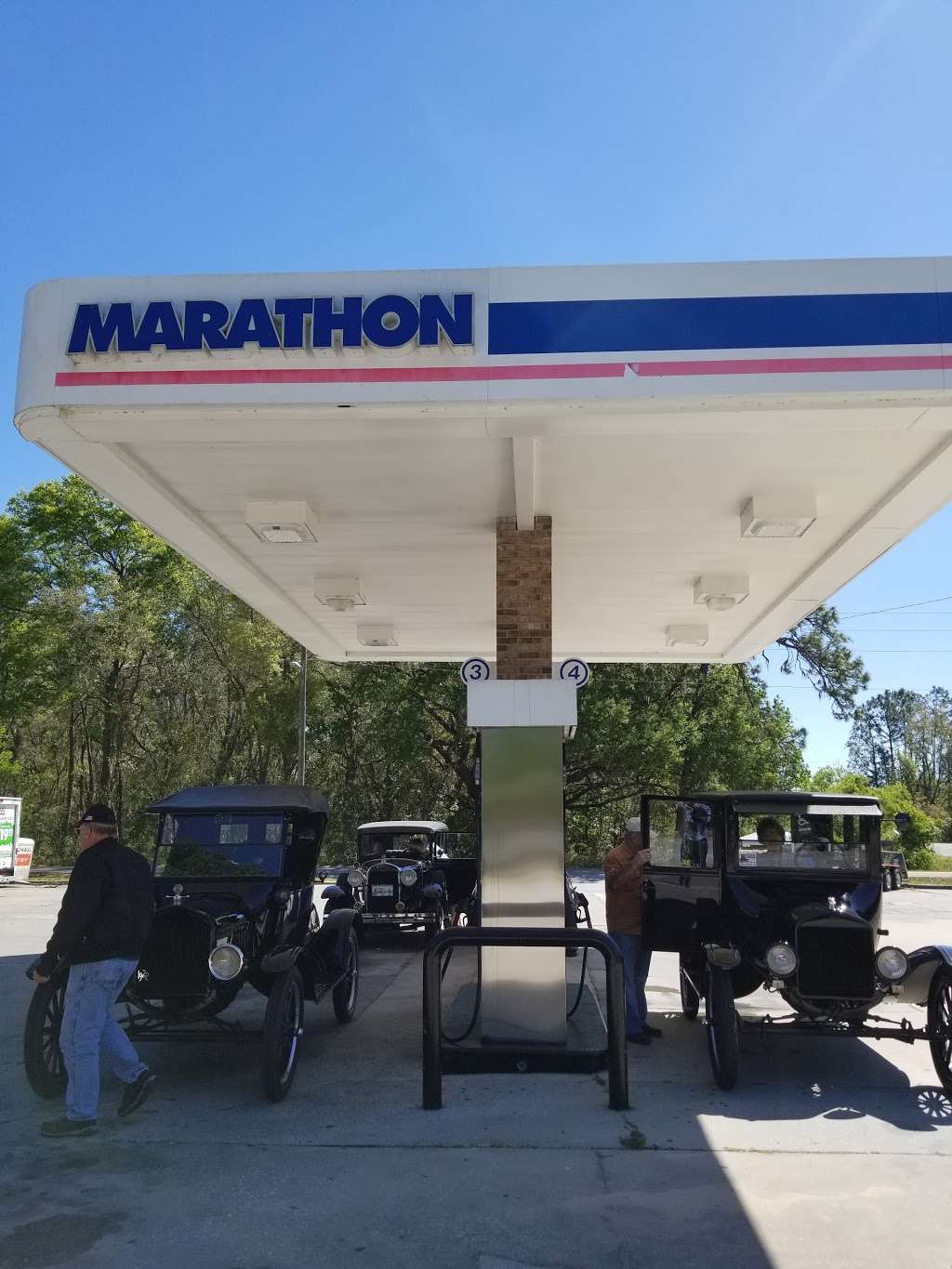 Marathon Gas | 8049 FL-48, Yalaha, FL 34797, USA | Phone: (352) 324-2102